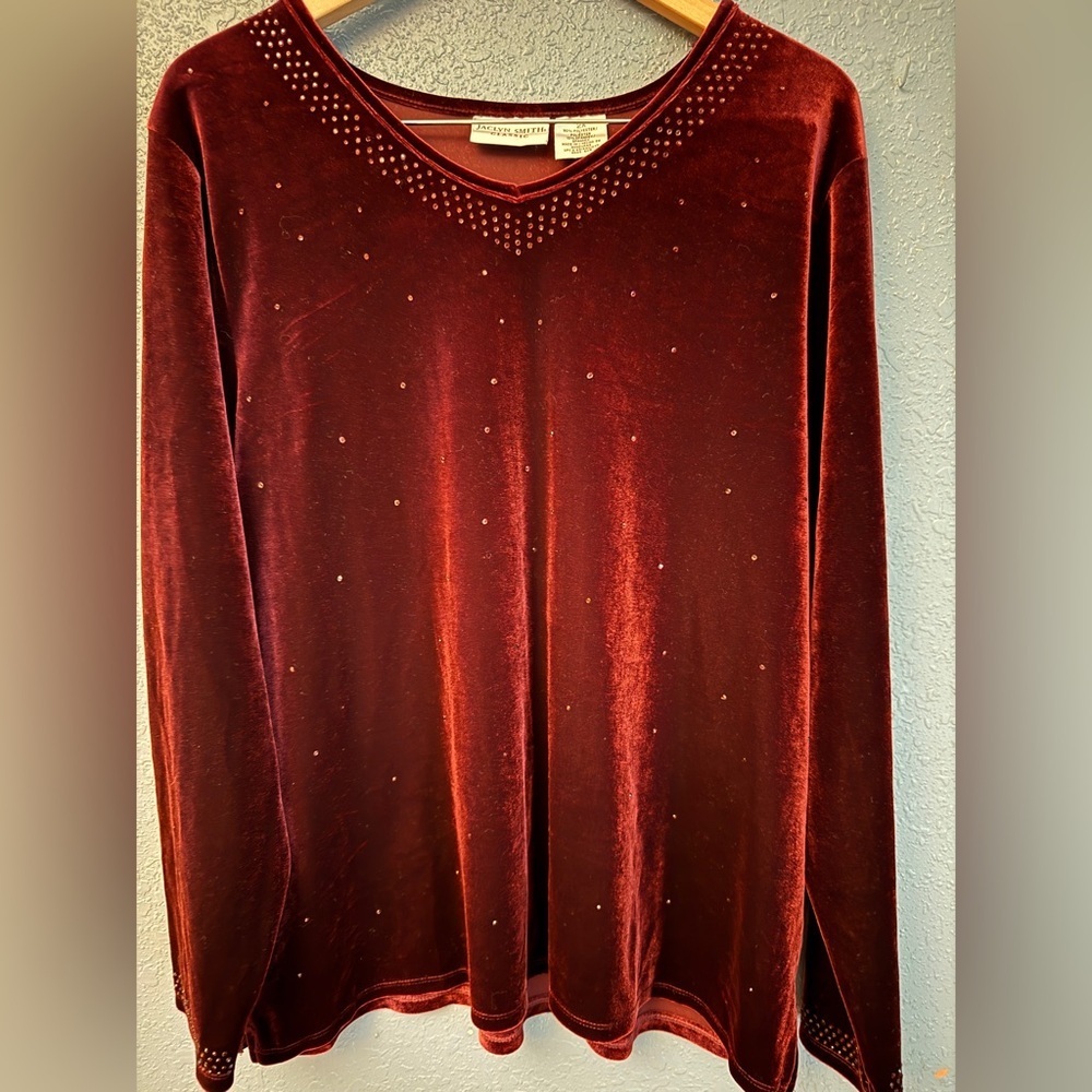 Jaclyn Smith Women's Deep Red Burgundy Wine Jewel Tone Velvet Long Sleeve Top